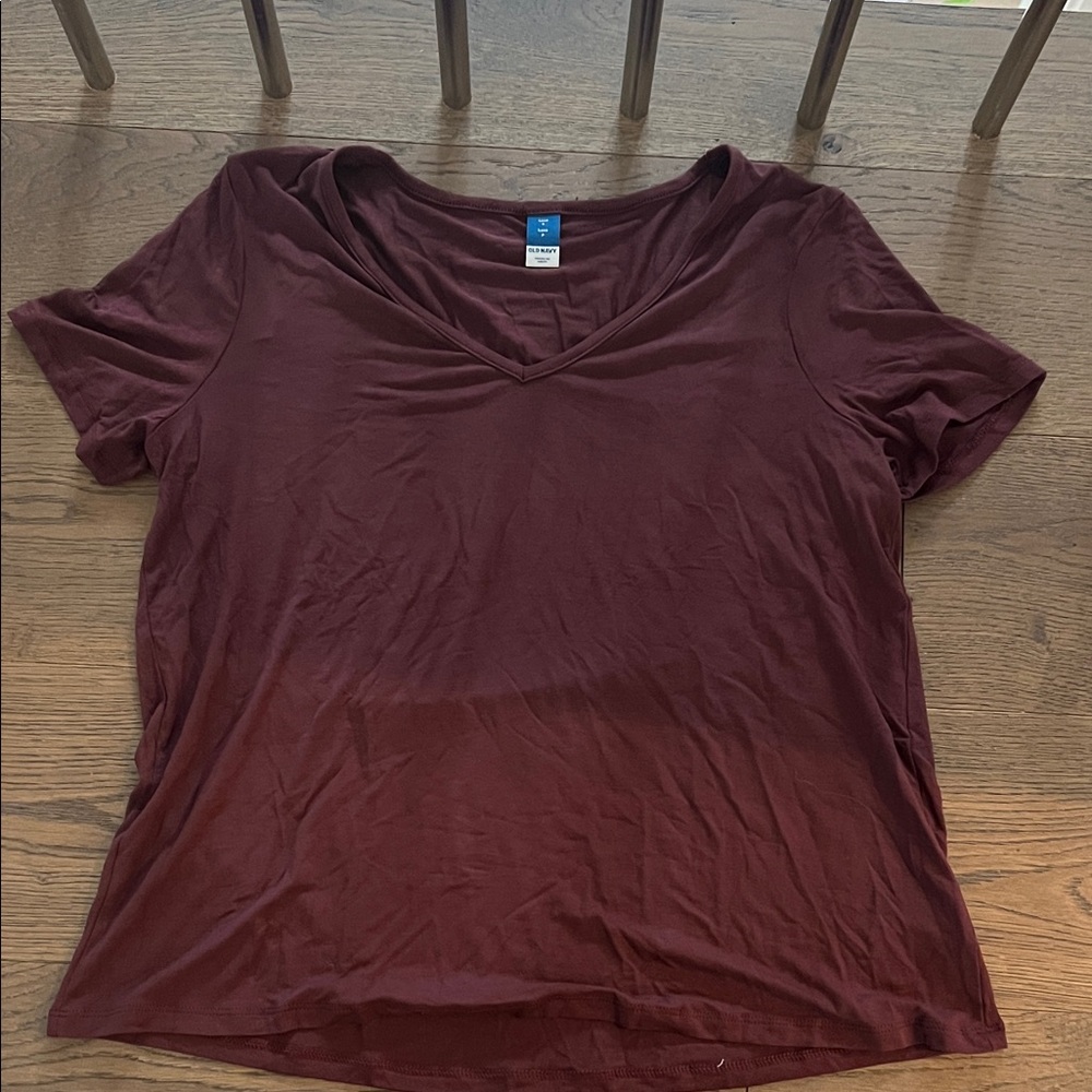 Old Navy V-Neck Maroon Top